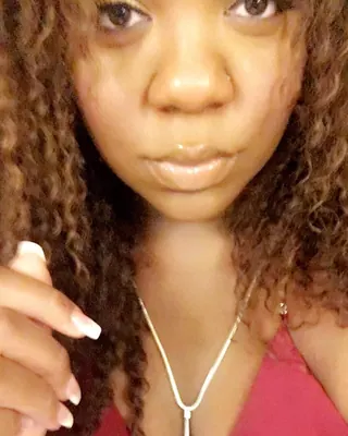 Oumou, 41 ans, cougar à Villeurbanne